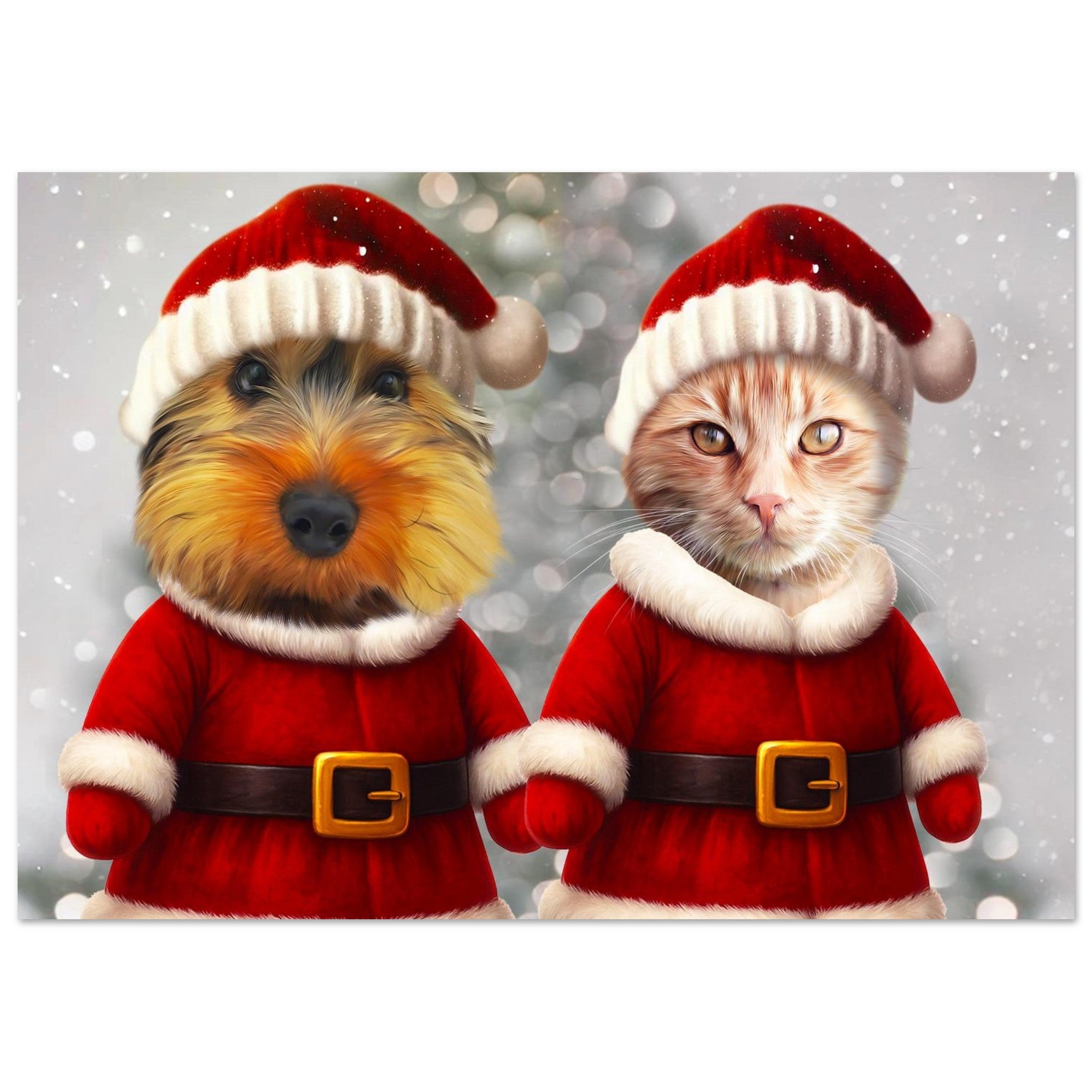 Portrait festif d’un chien et d’un chat côte à côte, habillés en costumes et bonnets de Père Noël rouges bordés de fausse fourrure blanche, sur un fond flou parsemé de flocons de neige.