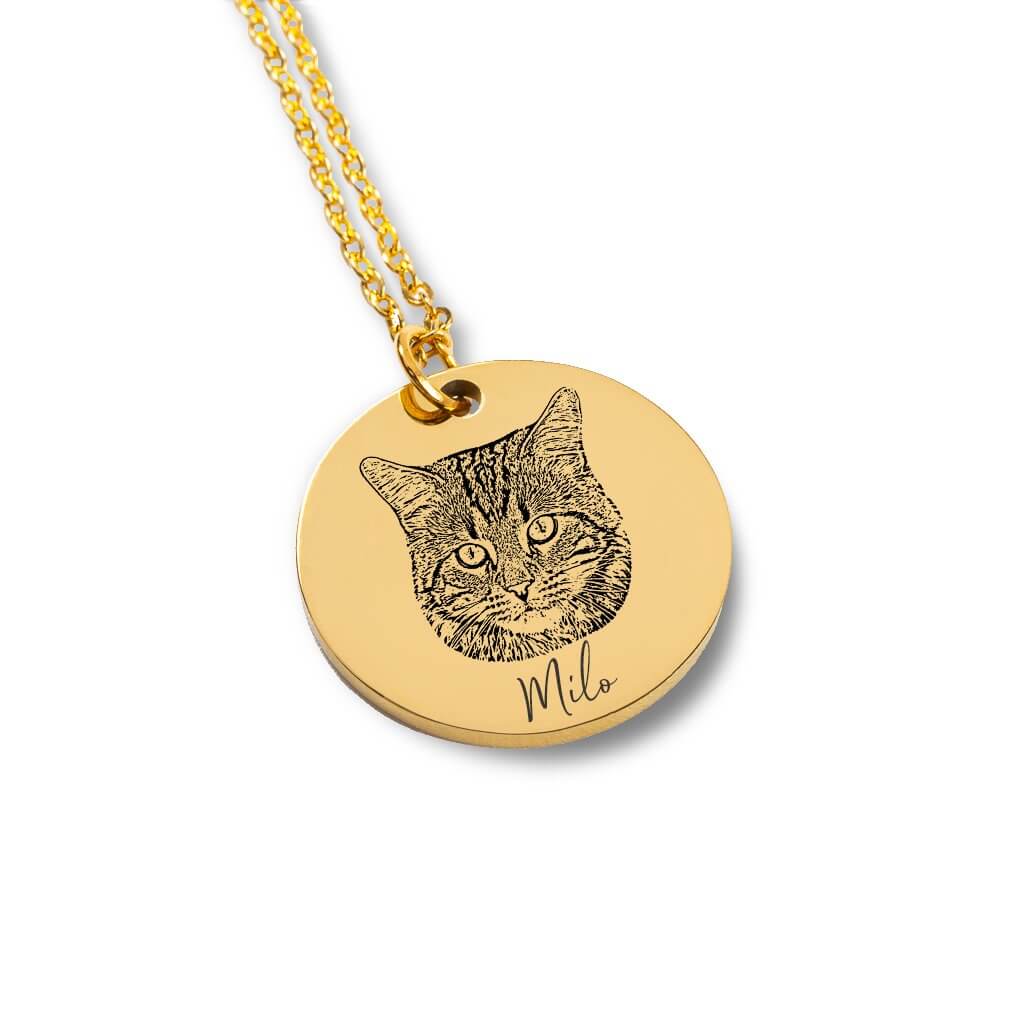 Collier or personnalisé avec gravure photo de chat, fabriqué en France. Souvenir unique pour propriétaires, papier FSC inclus.