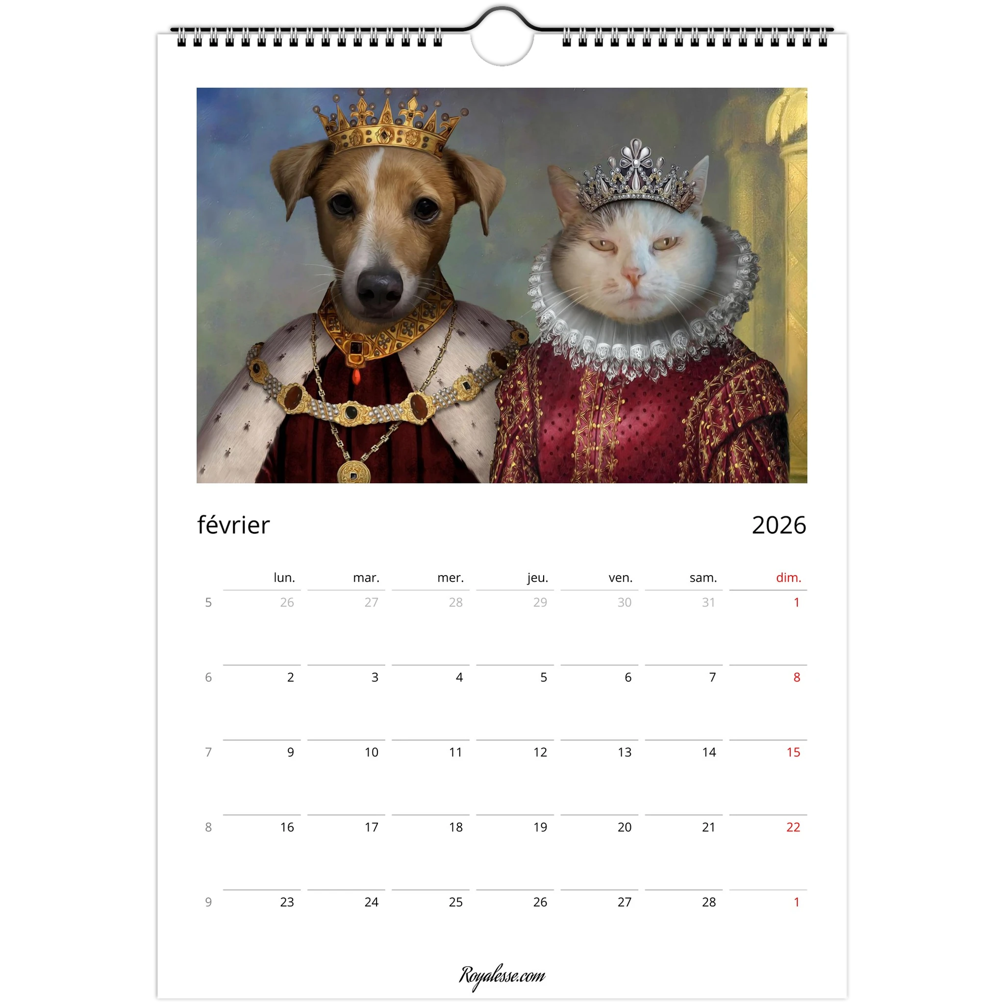 Calendrier février 2026 illustré par un chien en roi médiéval et un chat en reine, tous deux coiffés de couronnes et vêtus d’habits d’apparat