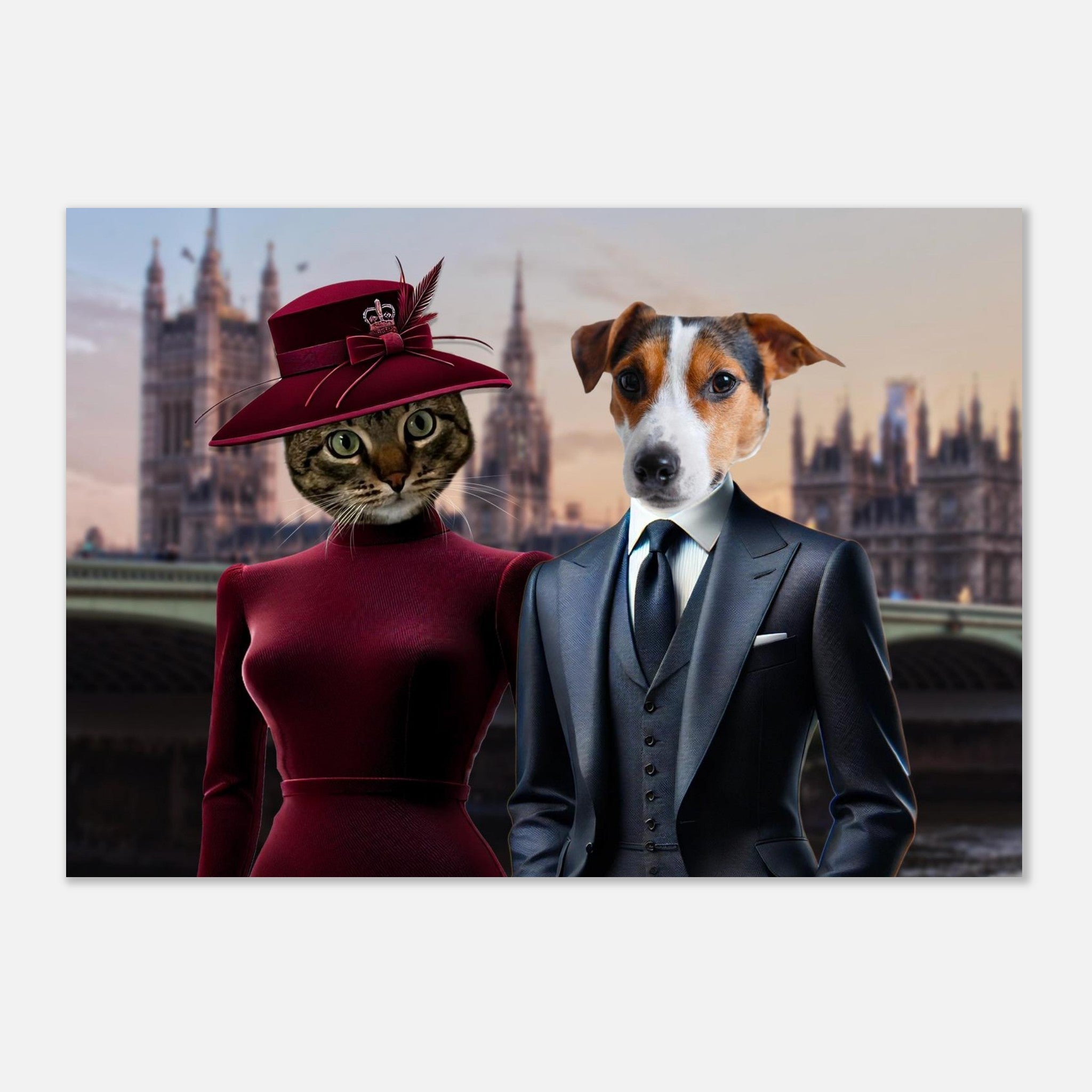 Chat et chien anthropomorphes : un chat en robe bordeaux et chapeau à plumes à côté d’un chien en costume trois-pièces, posant devant le palais de Westminster à Londres