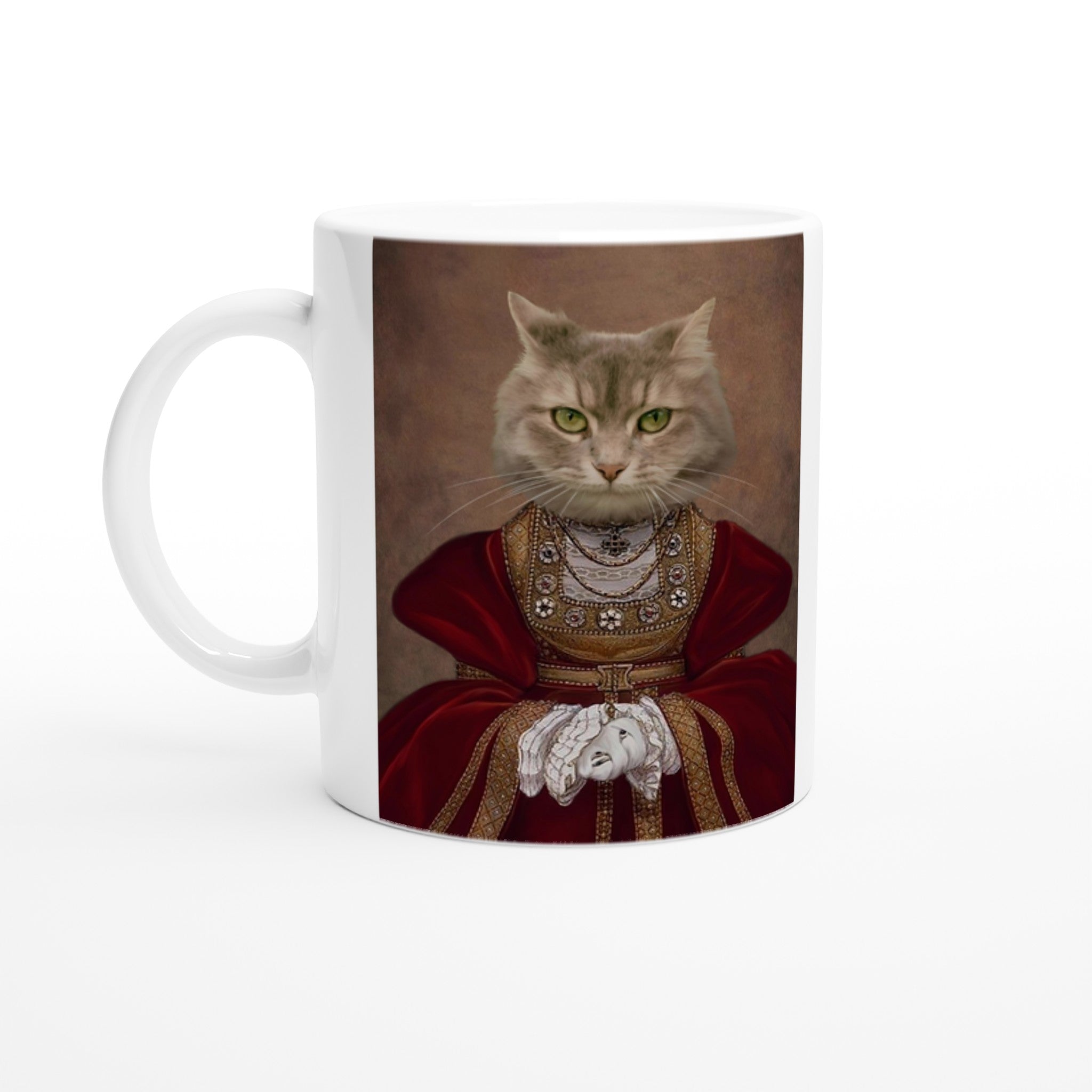 Mug céramique personnalisé avec portrait de chat en costume royal, imprimé en France sur papier FSC, design élégant blanc.